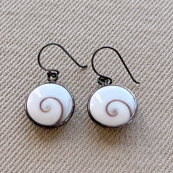 Silver and Seashell Earrings - Picture 1 of 4